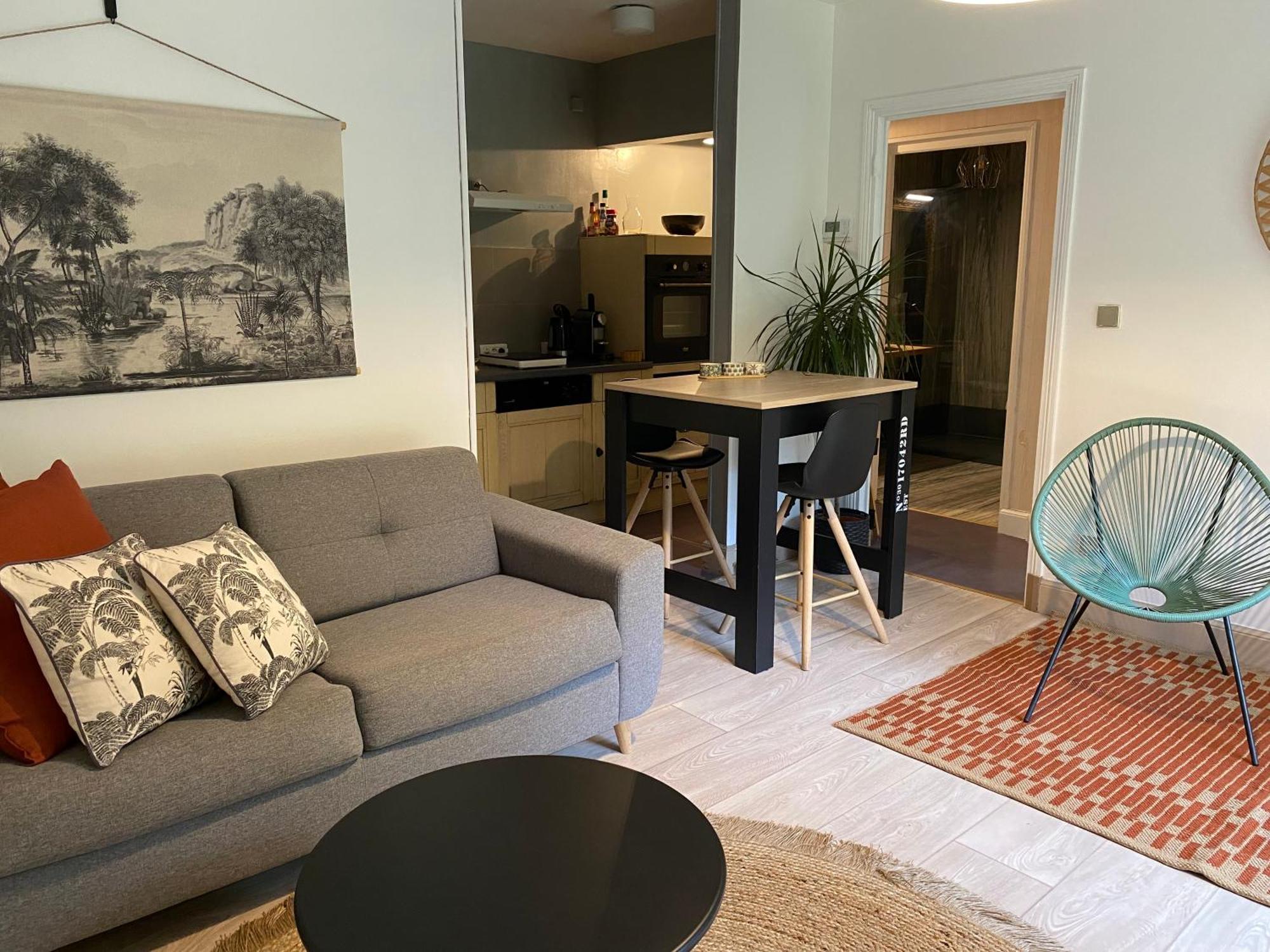 logement avec accès piscine Chaumont-sur-Tharonne Extérieur photo